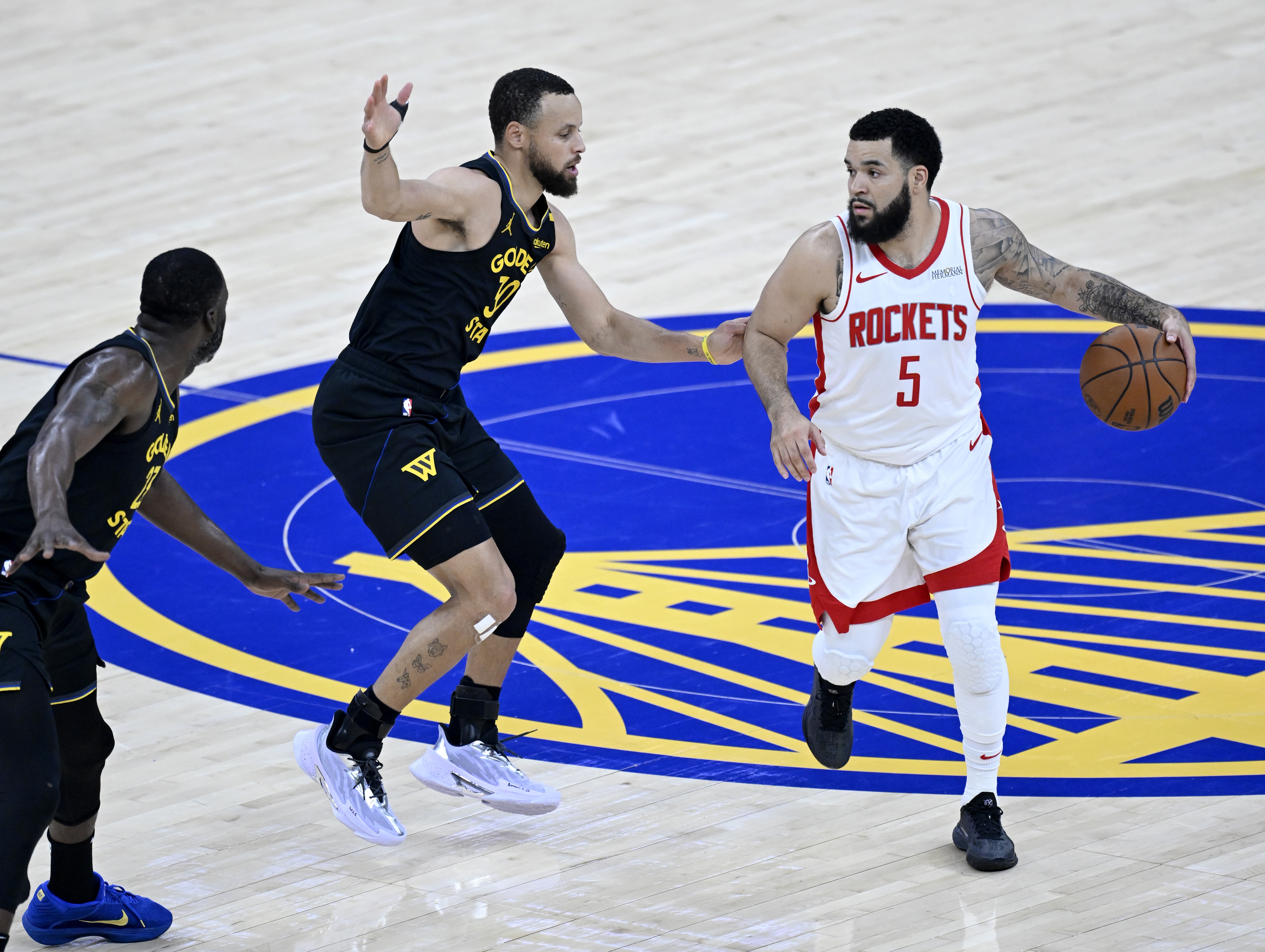 lol台服官网首页地址-转会期休斯敦火箭迎来里程碑——全明星赛节点到来，压力陡增，医务组通报恢复的简单介绍